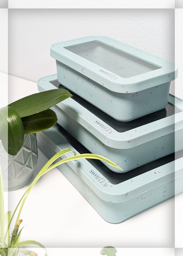 SavvyFlex - Silicone Food Storage Containers with Glass Window Lids